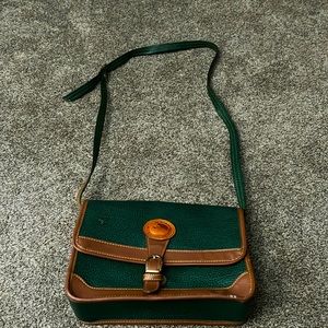 Vintage Dooney & Bourke leather purse